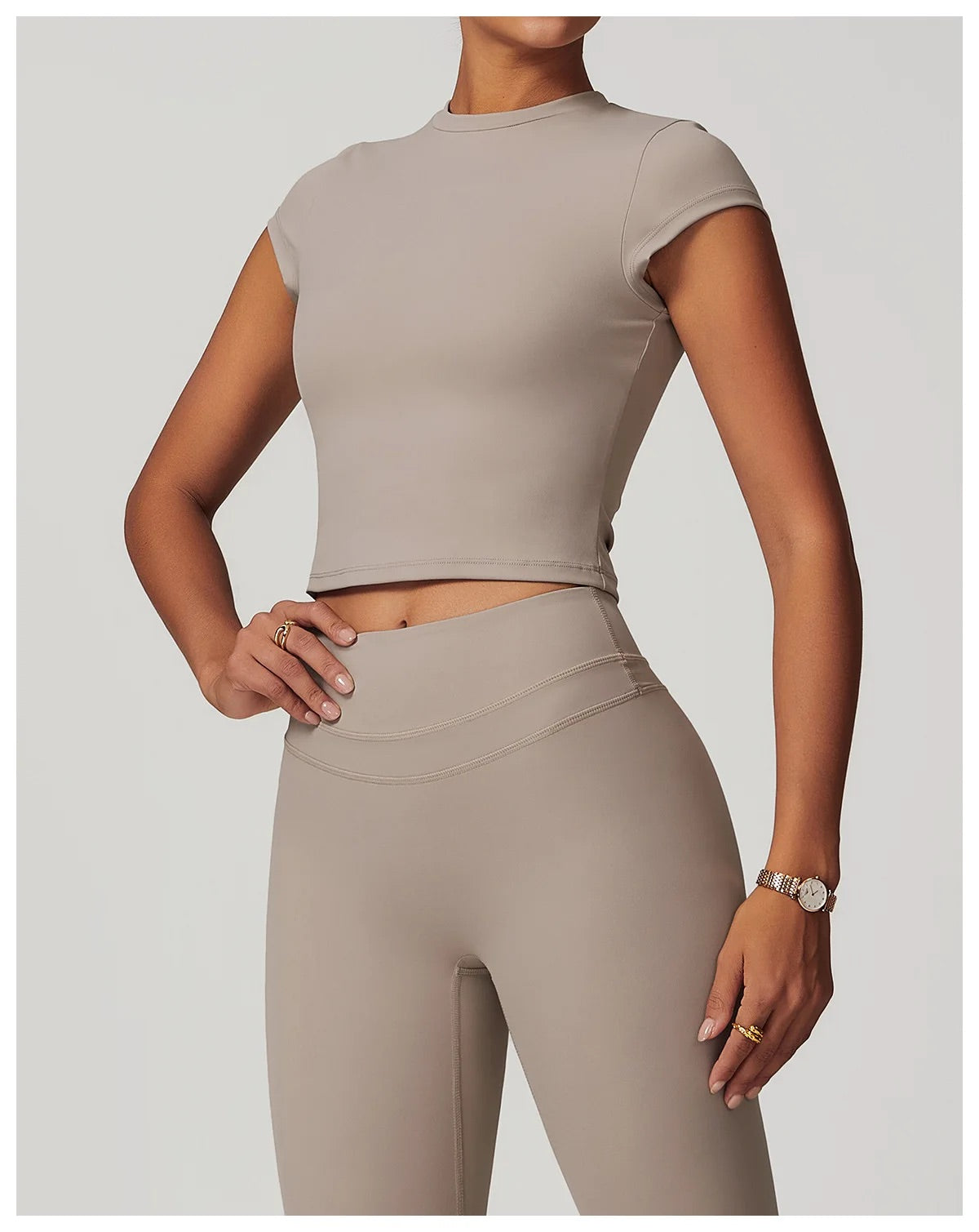 DELI TEE | cropped