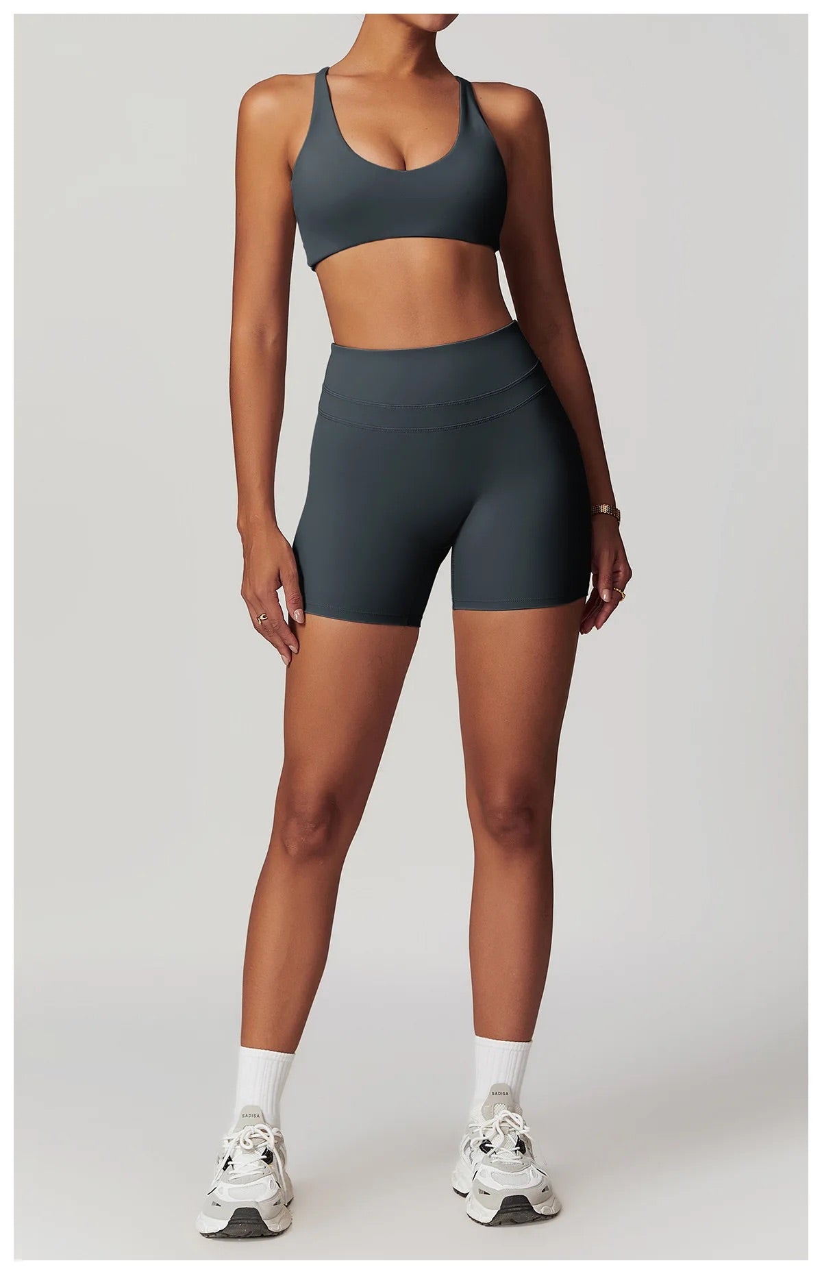 DELI SENSE | cross back