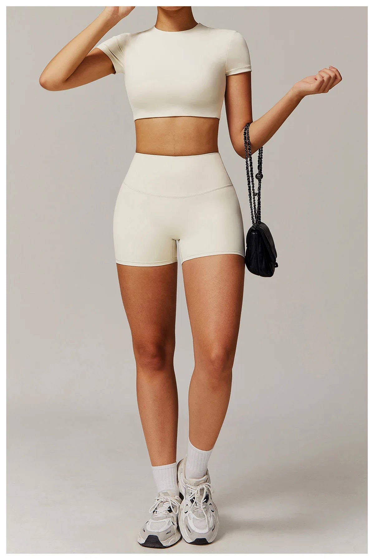 CYRA SET l | top and shorts | soft sense
