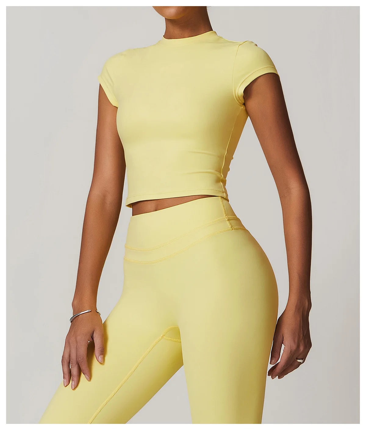 DELI TEE | cropped