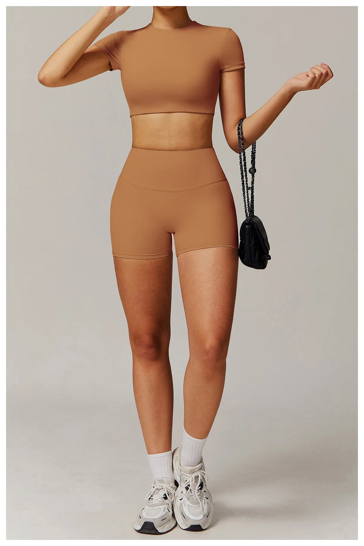 CYRA SET l | top and shorts | soft sense