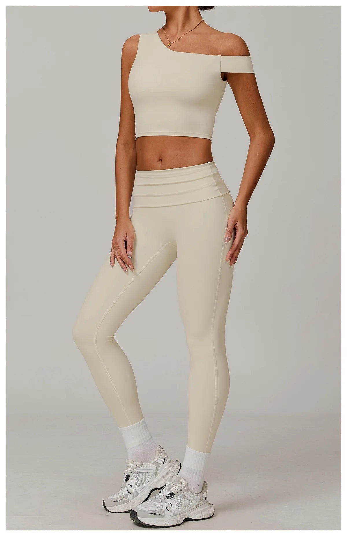 JULY open shoulder | soft sense