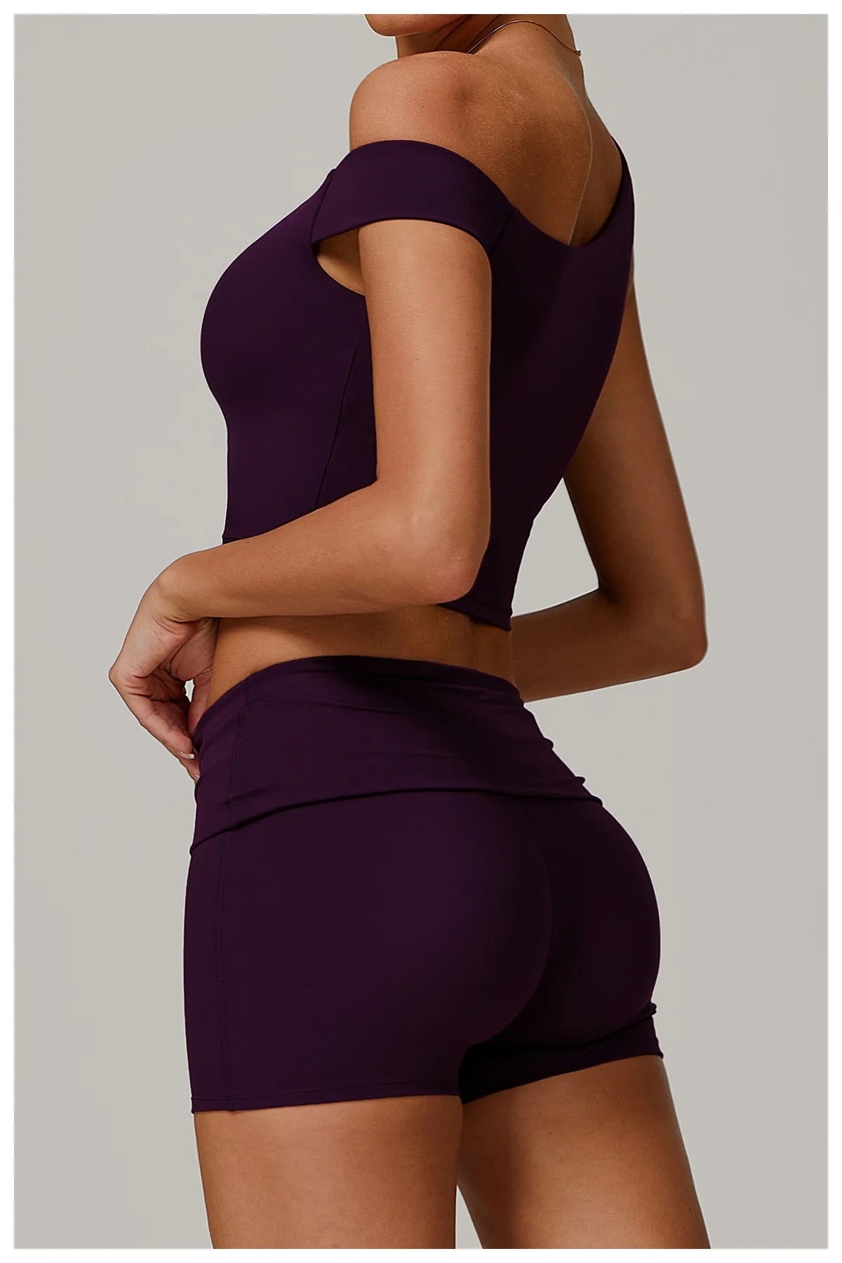 JULY open shoulder | soft sense