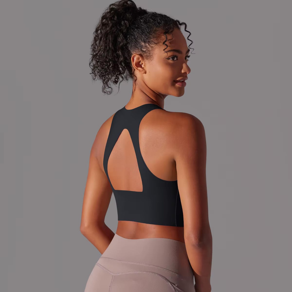 Women Fitness Sports Bra Top Gym Yoga Bra Back Cutout Workout Sports Underwear Running Quick DryTank Top Soft With Chest Pad 