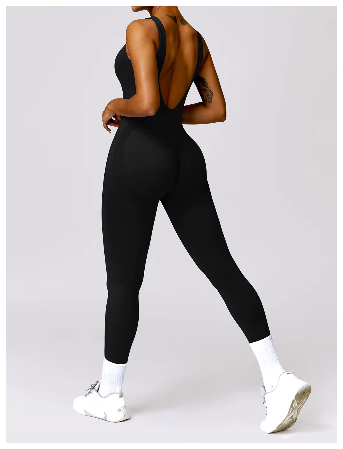 Seamless One-piece Suit Women Sports Jumpsuit Push up Yoga Suit Backless Sportswear Set Women Sleeveles Workout Bodysuits Female 